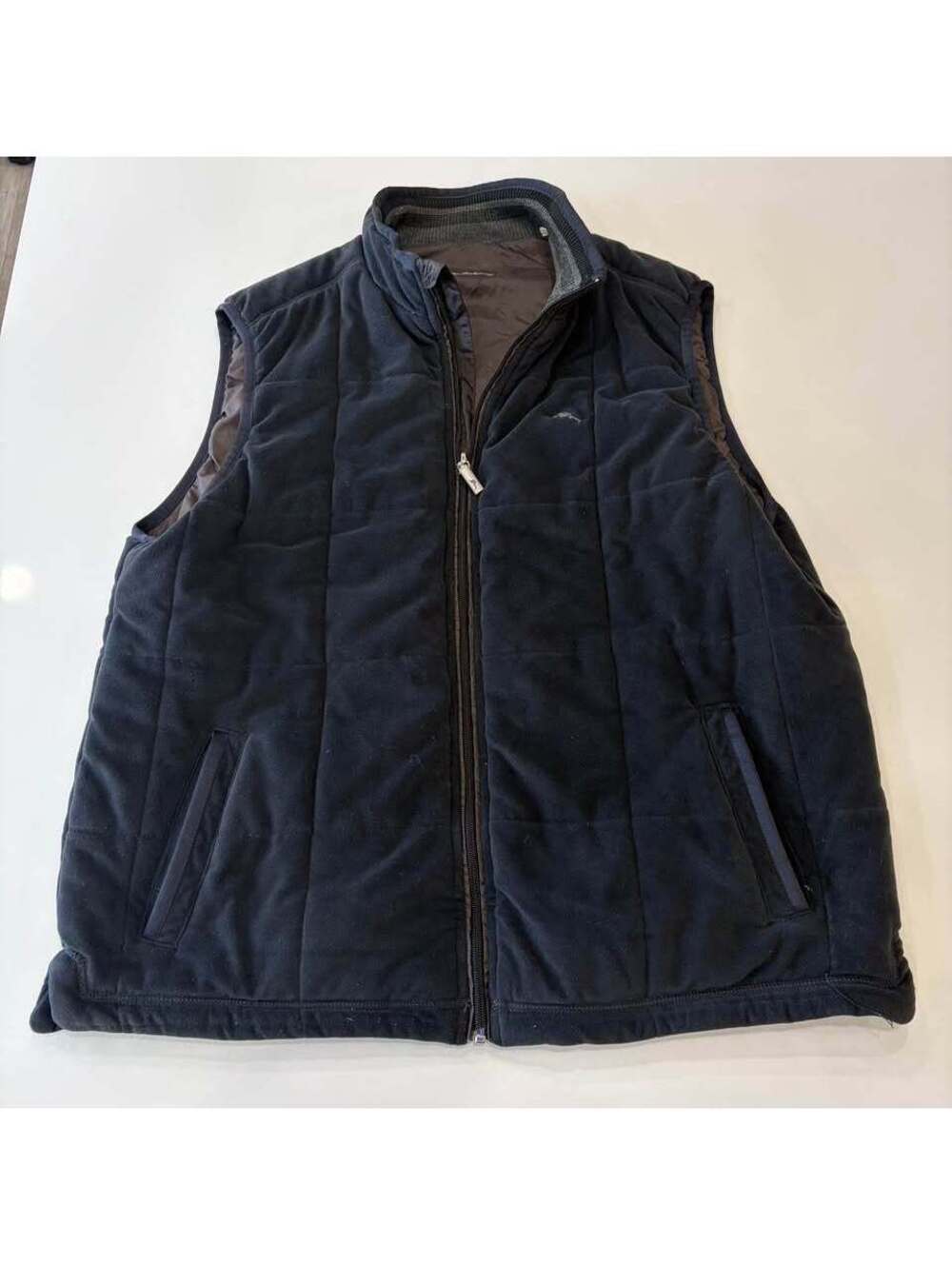 Tommy Bahama Reversible Quilted Vest Size XL